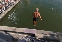 天津跳水大爷爆料视频大全,揭秘跳水背后的故事与传奇