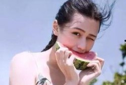 娱乐吃瓜酱头像女,揭秘网红女生的时尚魅力